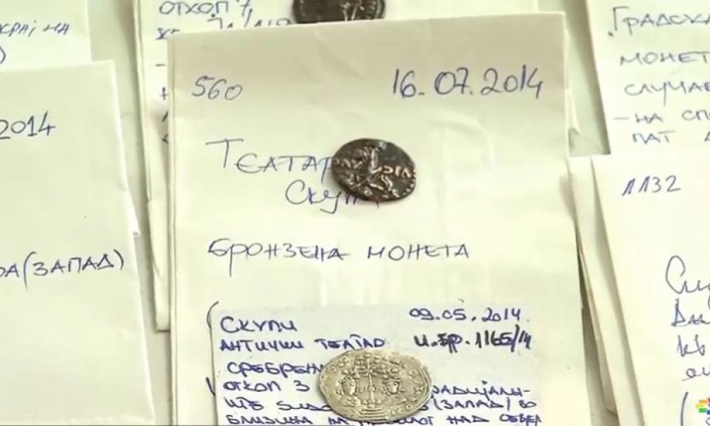 Σκόπια: Λοιμωξιολόγος και άλλοι επτά πουλούσαν αρχαία της Μακεδονίας